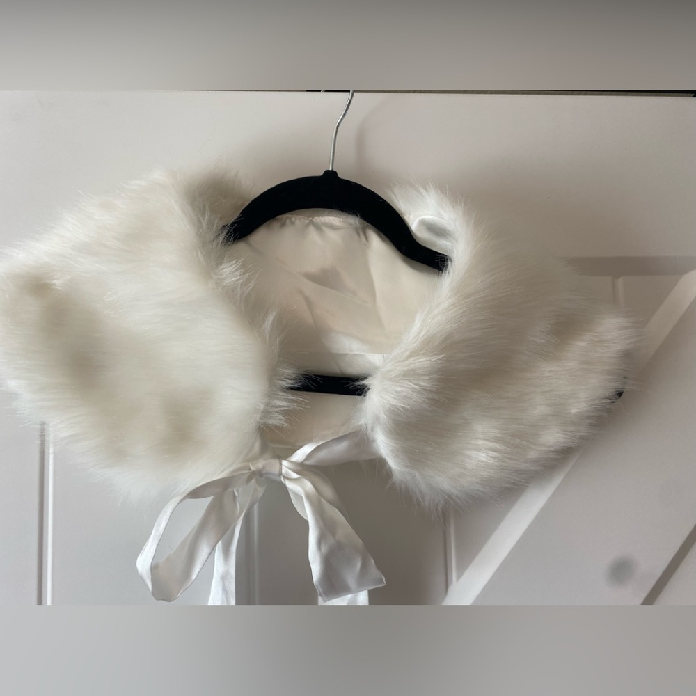 Girls Faux Fur Stole